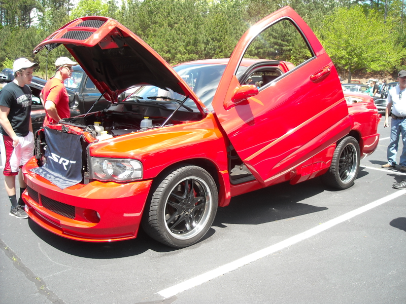 Illustration for article titled 'Classics for Charity' Car Show Canton GA 4/26/2015 photo dump